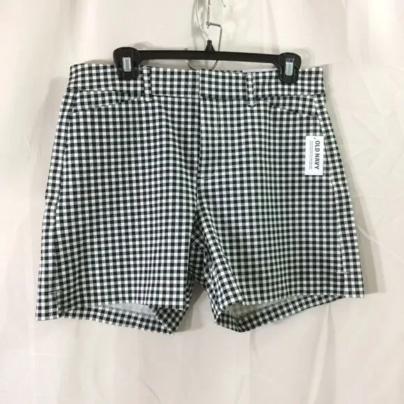 NEW Old Navy High-Rise Pixie Shorts Black White Gingham Size 8 NWT - Picture 1 of 3